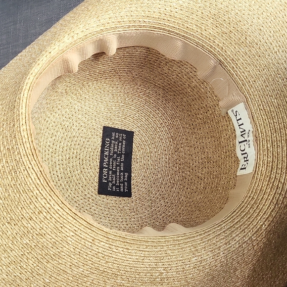 Bundle. HATS - Picture 3 of 7